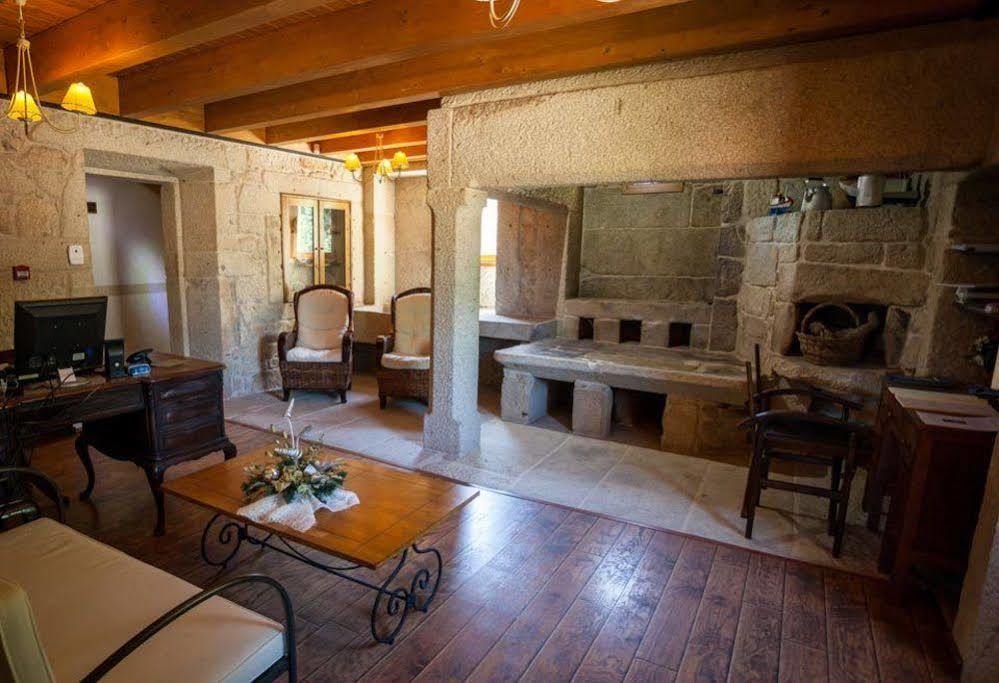 Casa Rural Abadia Eiras Rosal Exterior photo